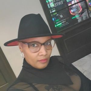 Meet your Posher, Shameka